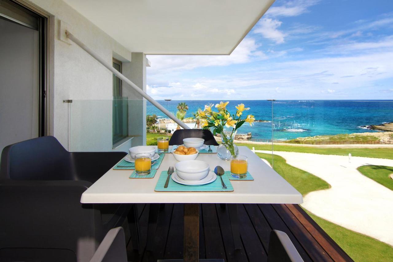 Apartment Josephine - Beachfront โปรทาราส ภายนอก รูปภาพ