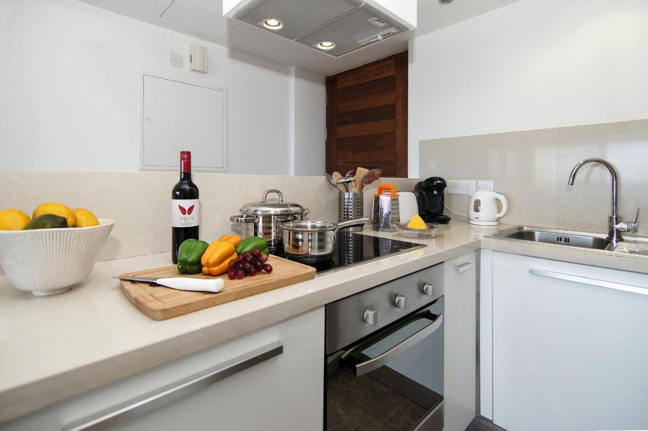 Apartment Josephine - Beachfront โปรทาราส ภายนอก รูปภาพ